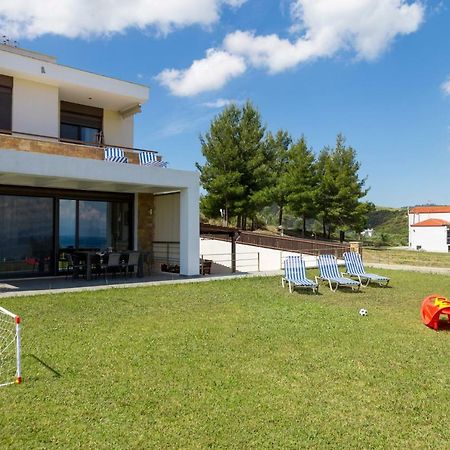 Villa Rossa Hanioti Exteriör bild